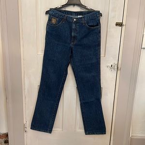 Cinch 34x36 bronze label